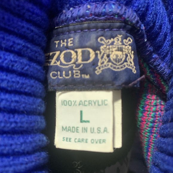 Izod geometric sweater 1990s throw back Y2K - Picture 4 of 4